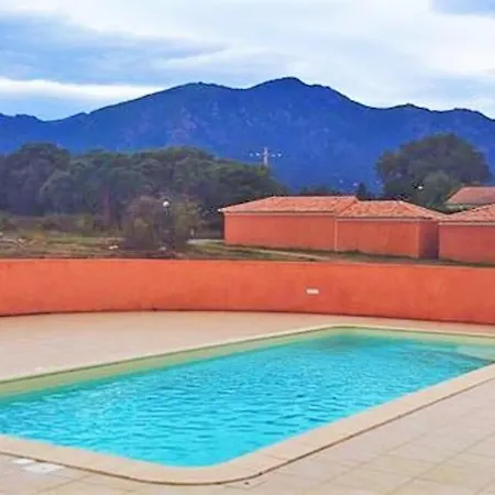 Dom wakacyjny Holiday Home Residence Torre Et Mare Cervione